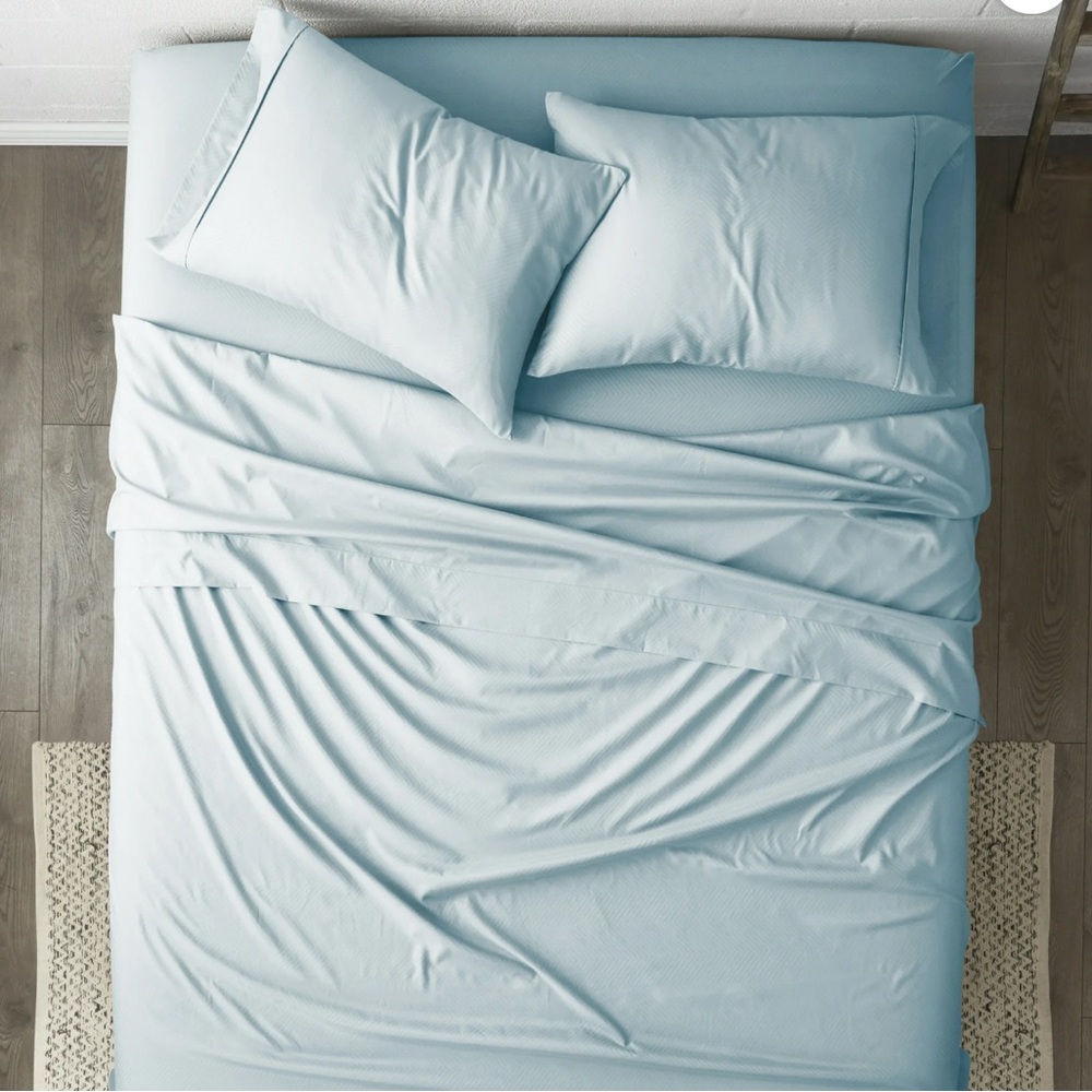 Light Blue Bed Sheet Set - Premium Soft Bedding